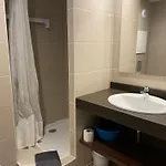 à Gourette Avec Animaux Acceptés Pour 4 Pers, Terrasse Et Piscine - Fr-1-860-45 * Eaux-Bonnes